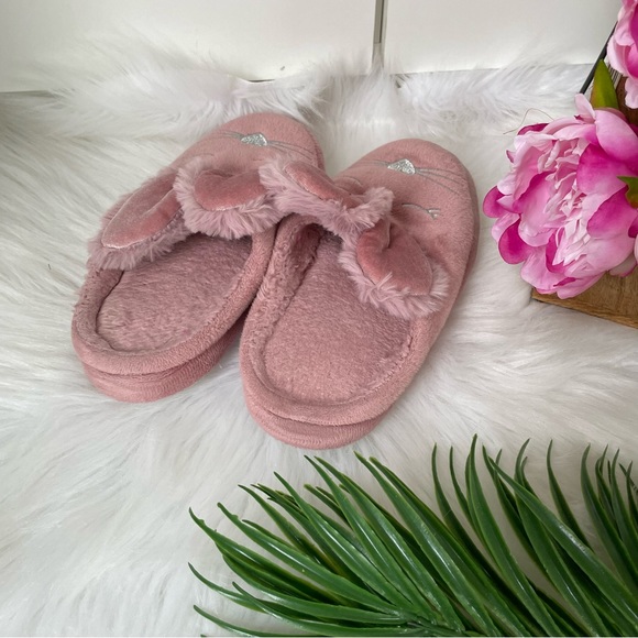 Bunny Slippers - Picture 5 of 7